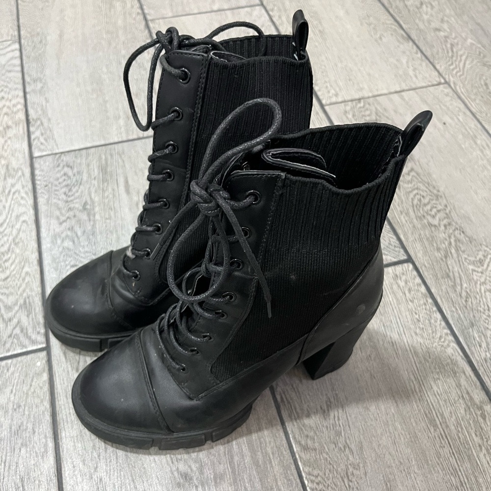 Black Lace-Up Block Heel Ankle Boots - Women